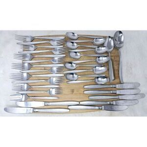 32 pcs Vintage Supreme Cutlery Towle Japan Stainless Forks Spoons‎ Knives